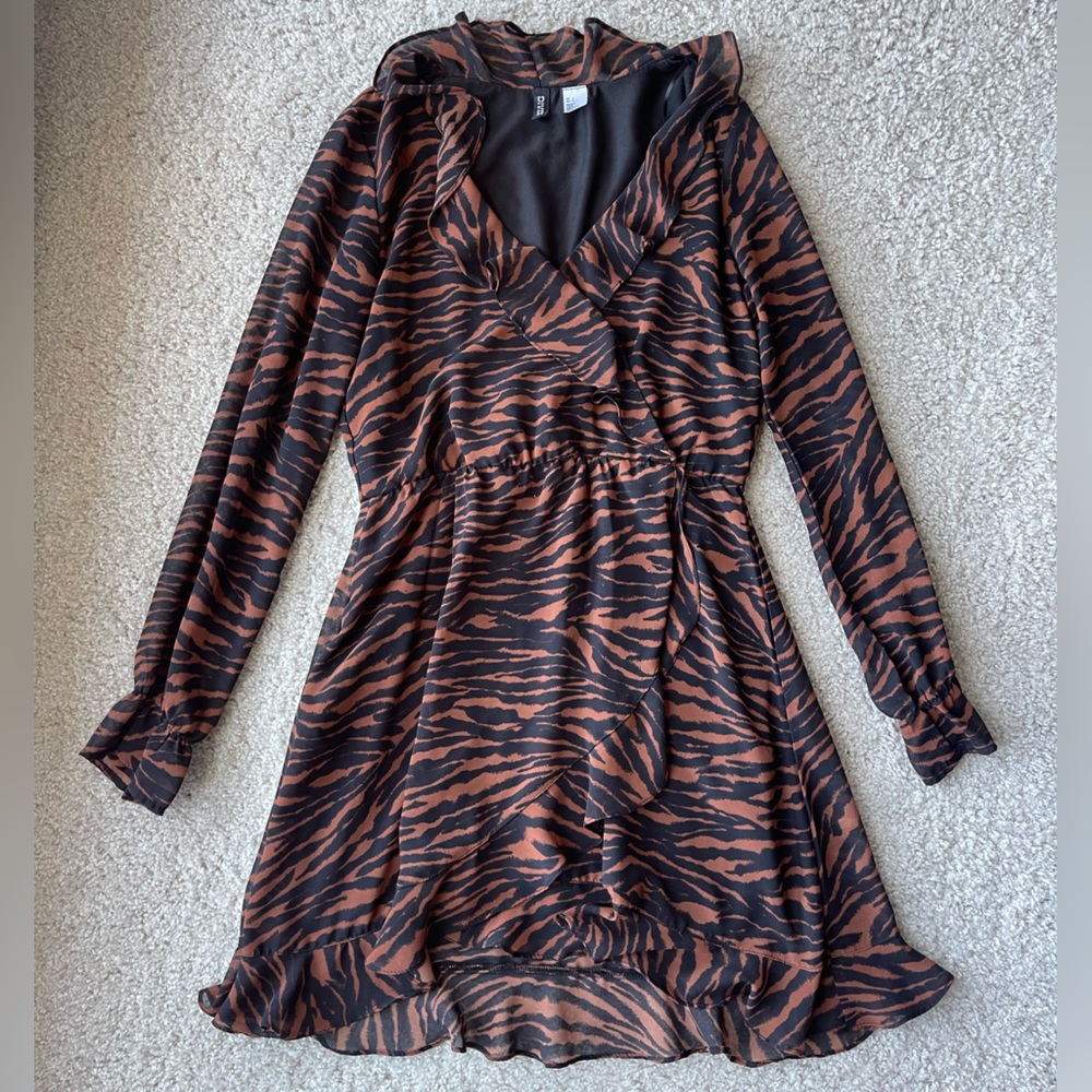 H&M work dress size 6